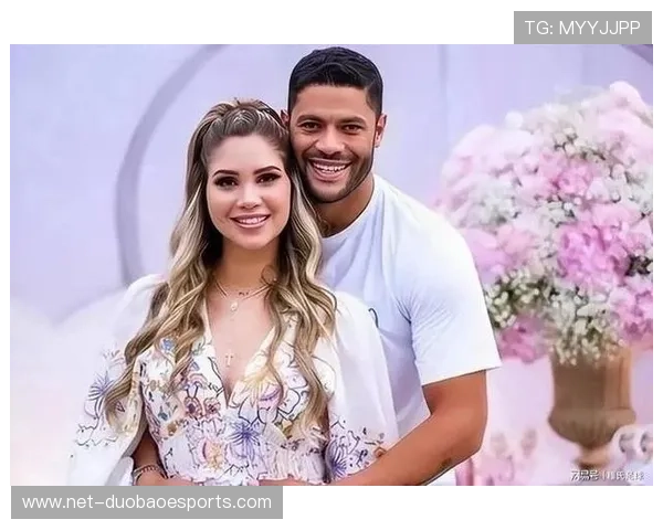 足球巨星迎来四个宝贝女儿家庭幸福美满引发热议